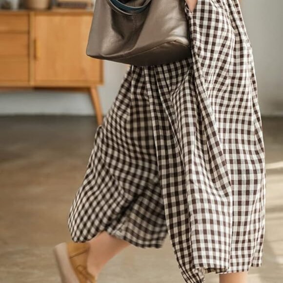 Plaid Gingham Wide Leg Capri Pants - Picture 2 of 6